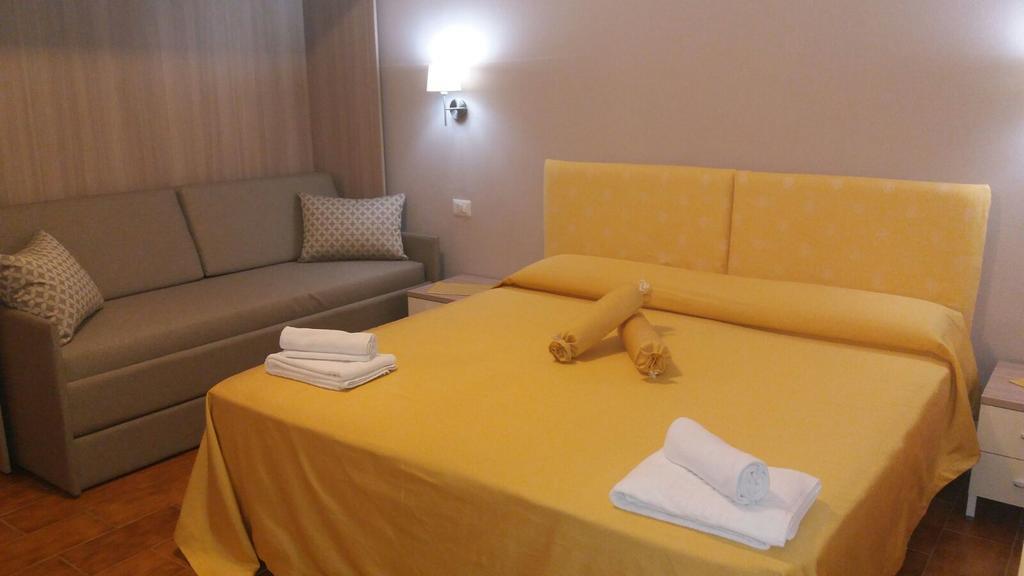 Hotel La Calabrese Isola Di Capo Rizzuto Exteriér fotografie