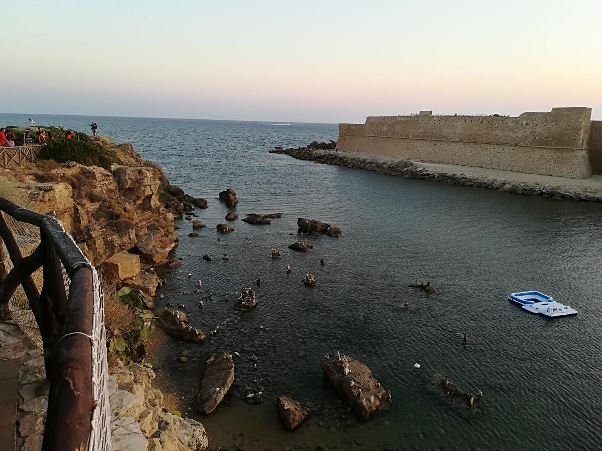 Hotel La Calabrese Isola Di Capo Rizzuto Exteriér fotografie
